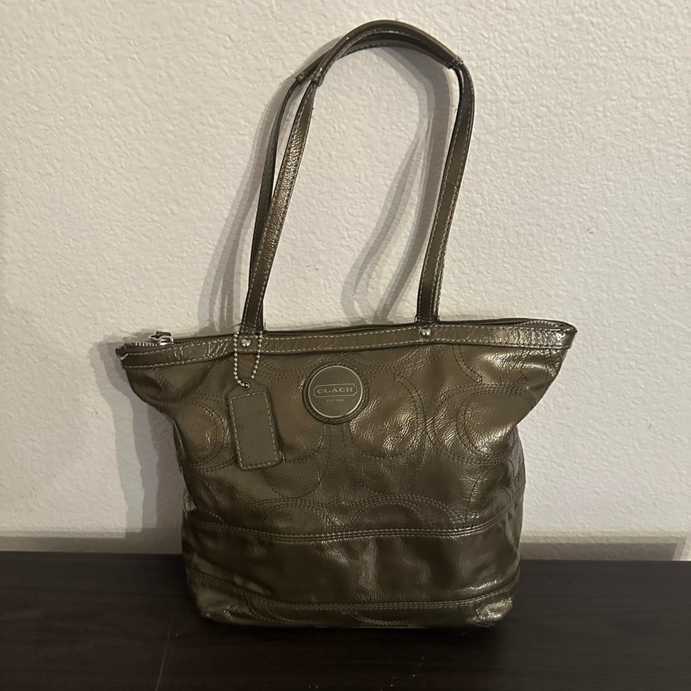 Coach Est. 1941 Signature C-Stitched Olive Bag - Picture 3 of 13